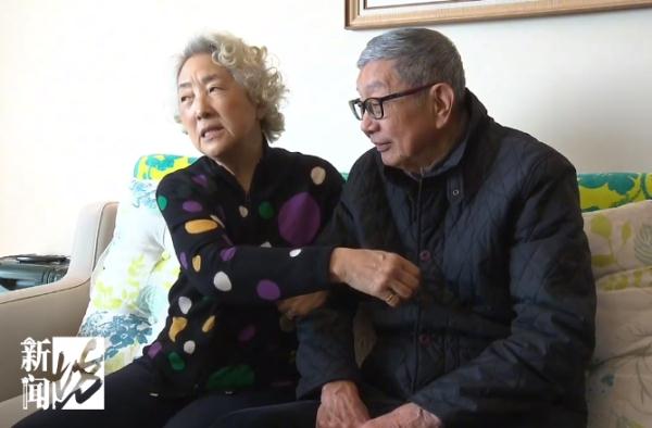 上海地铁车厢,这突发的一幕!阿姨一记头懵特…急寻当时女子! 上海地铁车厢,这突发的一幕!阿姨一记头懵特…急寻当时女子!