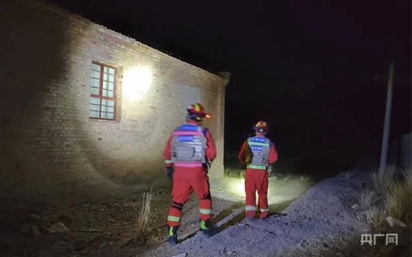 深夜突发！云南、甘肃连发地震！网友：高楼摇晃持续十余秒……