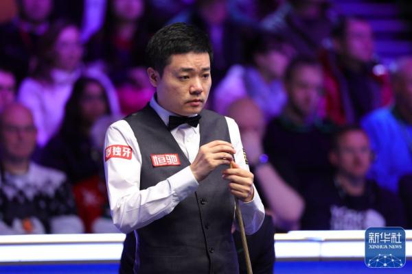 斯诺克丨英锦赛：丁俊晖晋级 周跃龙、张安达无缘四强