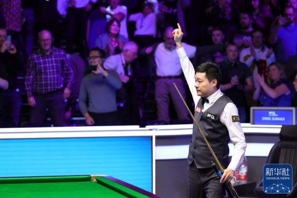 斯诺克丨英锦赛：丁俊晖晋级 周跃龙、张安达无缘四强