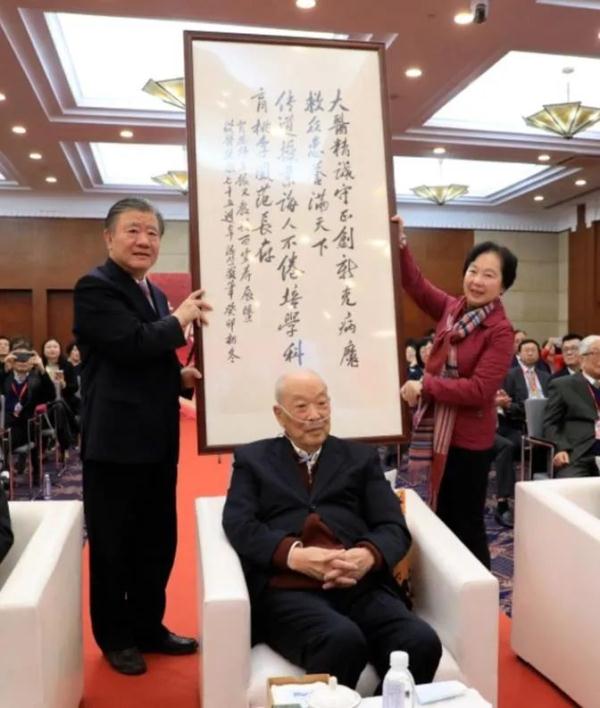 3位院士，为他庆生！