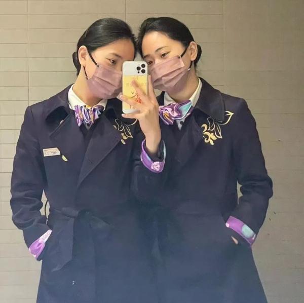 双胞胎姐妹花:同校、同列车、同班组、同岗位 双胞胎姐妹花:同校、同列车、同班组、同岗位