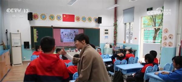 “教育路上不落下每一个孩子” 多方协作提升“送教上门”质量