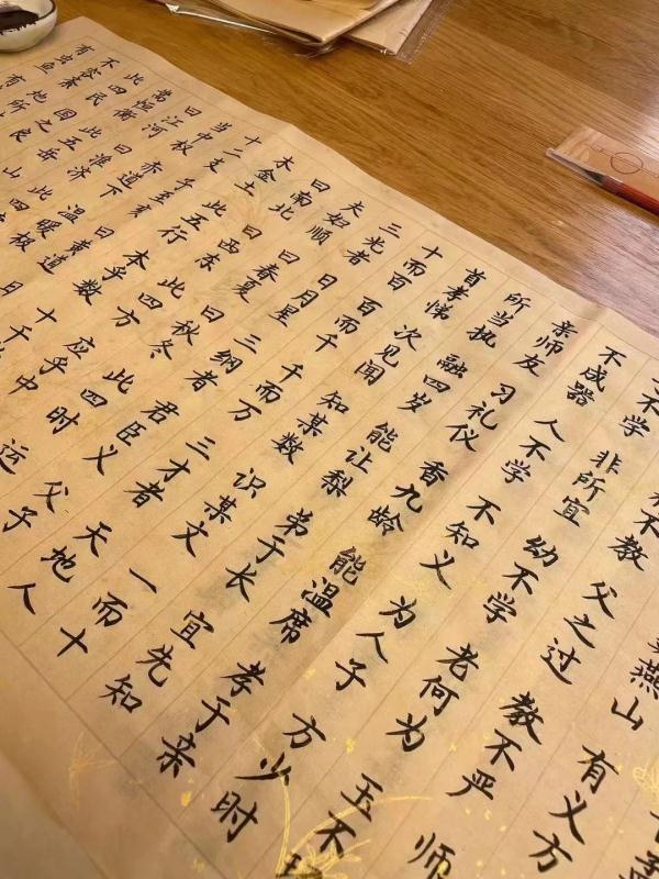 双胞胎姐妹花:同校、同列车、同班组、同岗位 双胞胎姐妹花:同校、同列车、同班组、同岗位