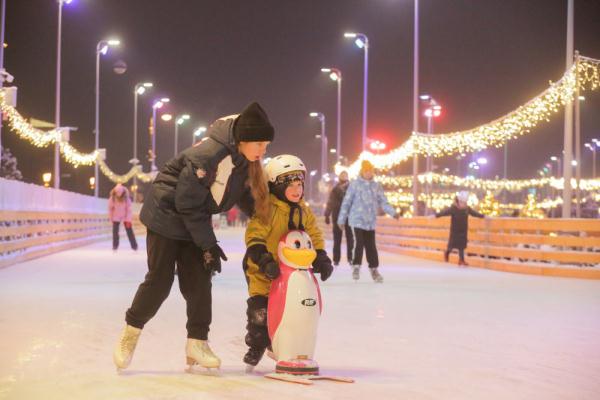 俄罗斯圣彼得堡：畅享滑冰之乐
