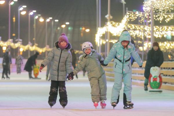 俄罗斯圣彼得堡：畅享滑冰之乐