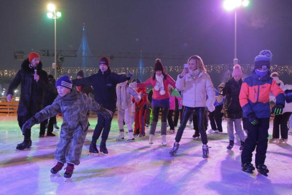 俄罗斯圣彼得堡：畅享滑冰之乐