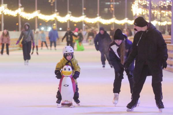 俄罗斯圣彼得堡：畅享滑冰之乐