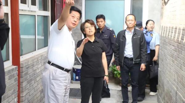 主题教育丨以民生温度检验主题教育深度 西城区各单位“四下基层”解难题