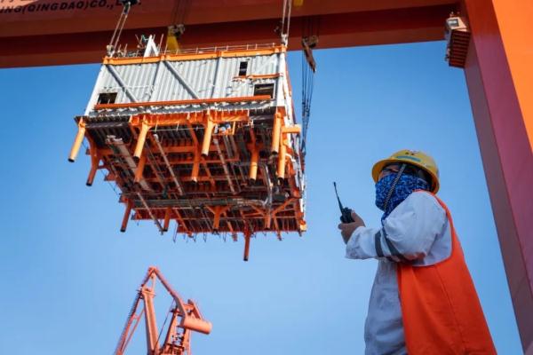 技术实现高水平自主化！亚洲首艘，可海上运行15年不回坞