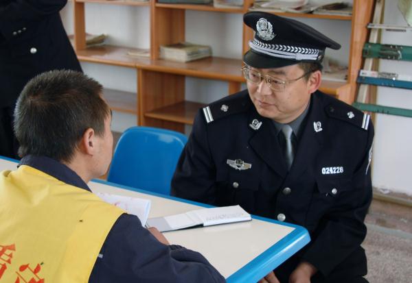 “单单看到你名字,我的泪水就噙满了双眼……” “单单看到你名字,我的泪水就噙满了双眼……”