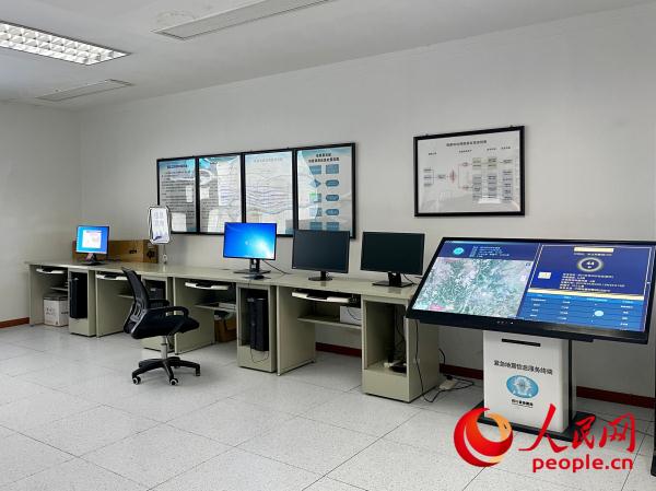 如何实现全省域秒级地震预警？记者走进四川地震台