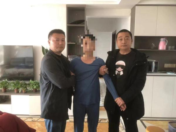 “真的是解脱!”男子犯下命案22年后落网,案件细节曝光 “真的是解脱!”男子犯下命案22年后落网,案件细节曝光