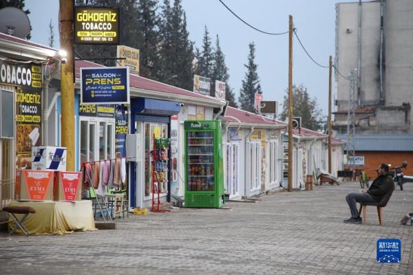 土耳其卡赫拉曼马拉什居民日常生活逐渐恢复 土耳其卡赫拉曼马拉什居民日常生活逐渐恢复