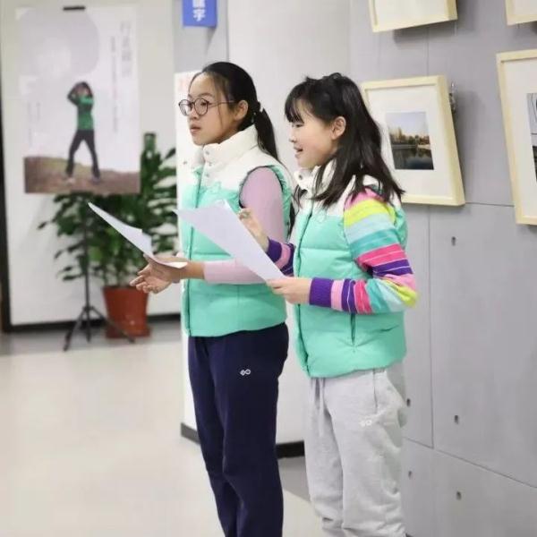 天这么冷,校服外穿or内穿? 天这么冷,校服外穿or内穿?