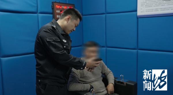 上海高架又现斗气车！9公里路程，出租车被网约车疯狂别车7分钟