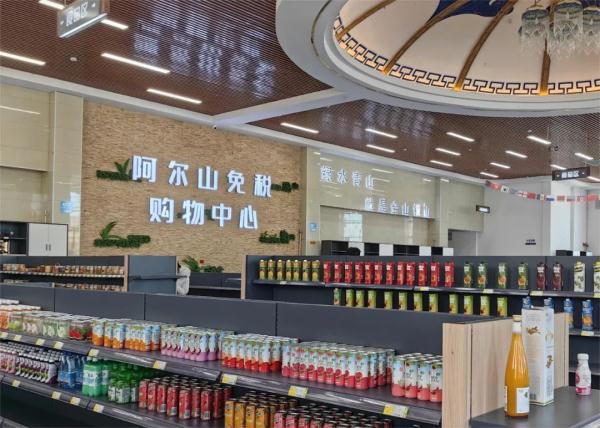 内蒙古陆路口岸年总货运量首破1亿吨 刷新中国沿边省区陆路口岸年总货运量纪录 内蒙古陆路口岸年总货运量首破1亿吨 刷新中国沿边省区陆路口岸年总货运量纪录