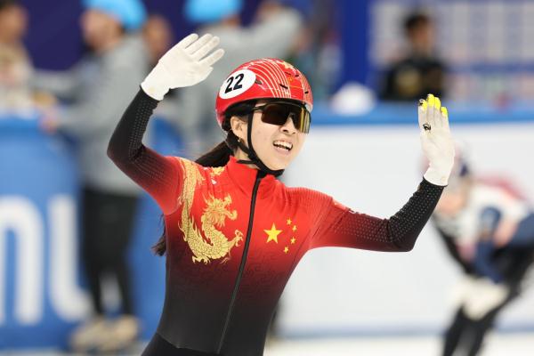 短道速滑世界杯北京站：公俐获女子1500米银牌