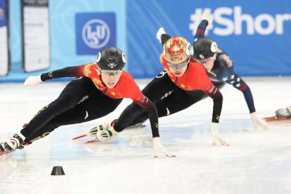 奖牌接二连三！祝贺李文龙、范可新、王晔