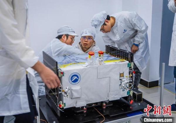 长沙天仪研究院已成功将30颗卫星送入太空 长沙天仪研究院已成功将30颗卫星送入太空