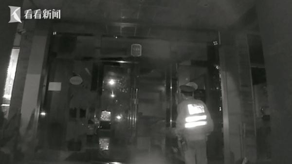 女子报警谎称老公在上海一足疗店嫖娼,竟是为了让民警查岗 女子报警谎称老公在上海一足疗店嫖娼,竟是为了让民警查岗