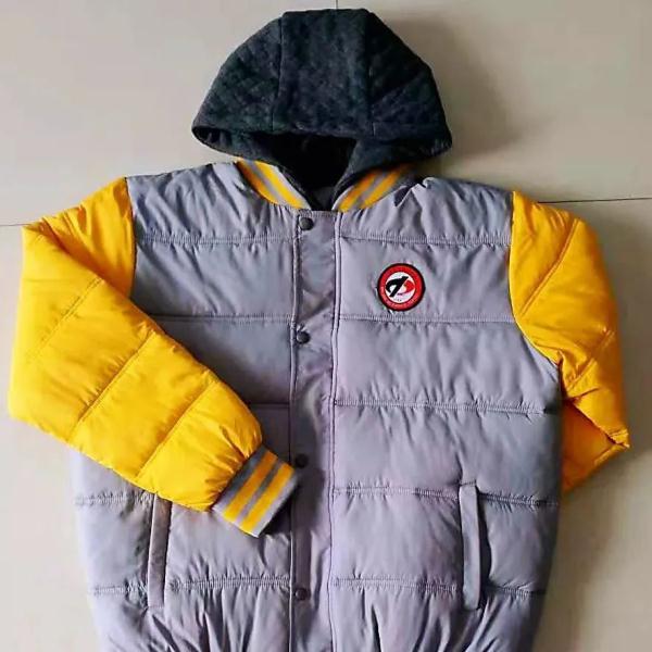 天这么冷,校服外穿or内穿? 天这么冷,校服外穿or内穿?