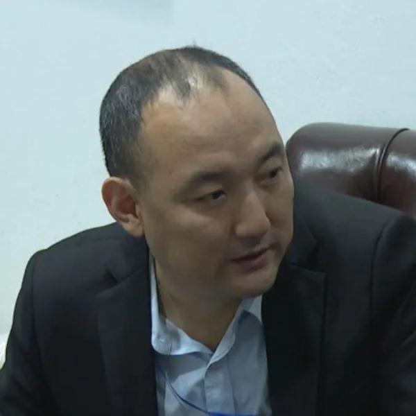 太吓人！厦门这栋大楼外墙瓷砖一直掉，又有人被砸伤