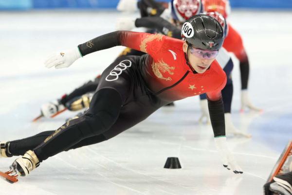 中国队首金！刘少昂获短道速滑世界杯男子1000米金牌