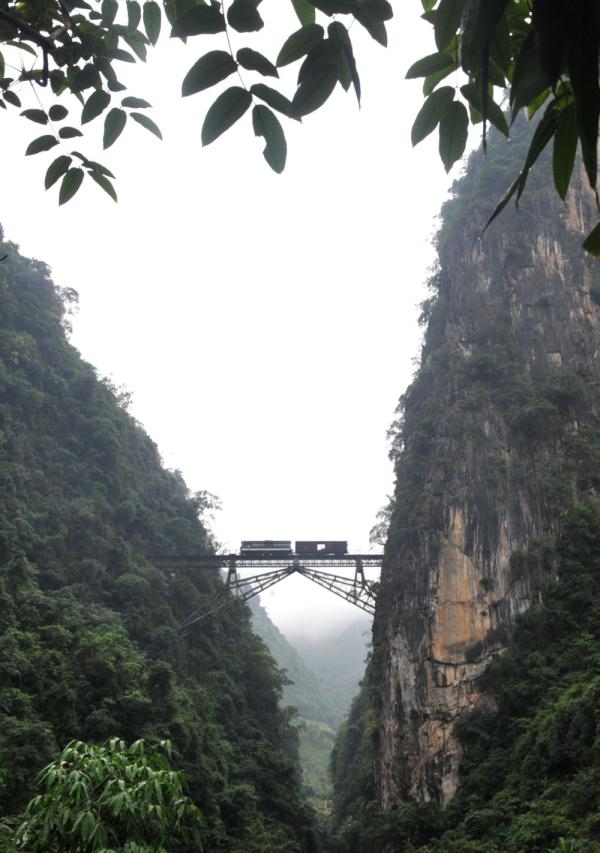 百年米轨见证的友谊