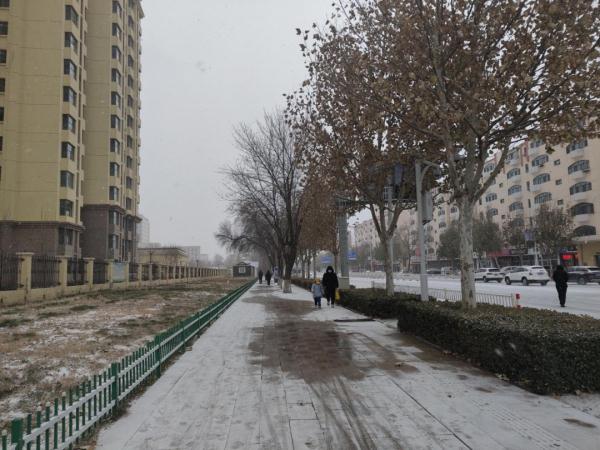 天津最大降雪出现在这！多趟列车停运！