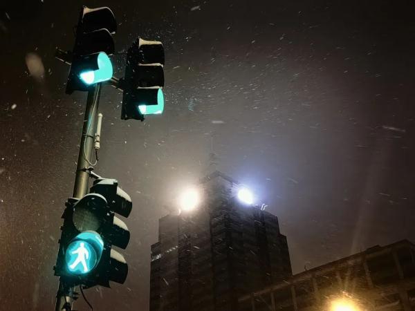 北京，下雪啦！