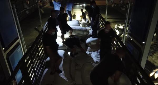 162公斤毒品、9人落网！一起直击边境缉毒现场……
