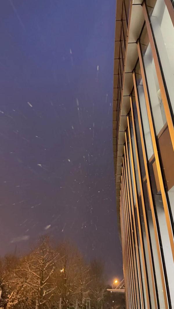 北京，下雪啦！
