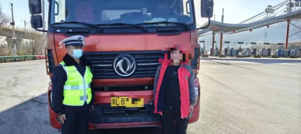 青海高速交警最新曝光 青海高速交警最新曝光