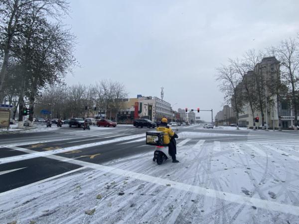 天津最大降雪出现在这！多趟列车停运！