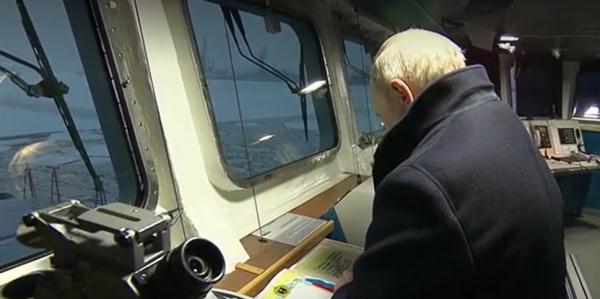 普京:数年内将有3艘交付海军,登舰视察画面曝光 普京:数年内将有3艘交付海军,登舰视察画面曝光