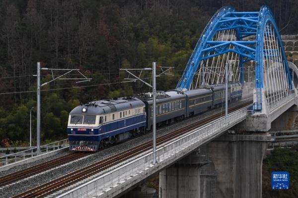 浙江：甬金铁路进入动态检测阶段