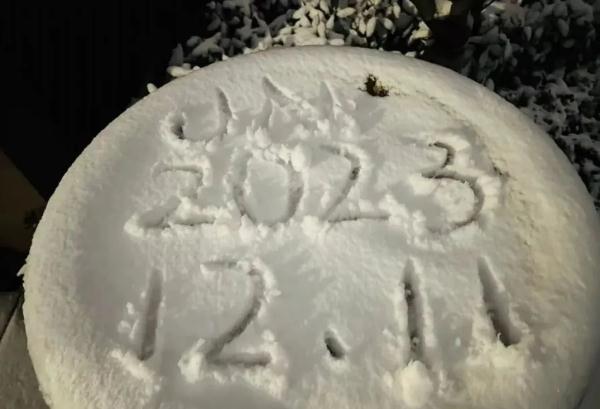你那下雪了吗？朋友圈刷屏的不仅有雪景，还有……