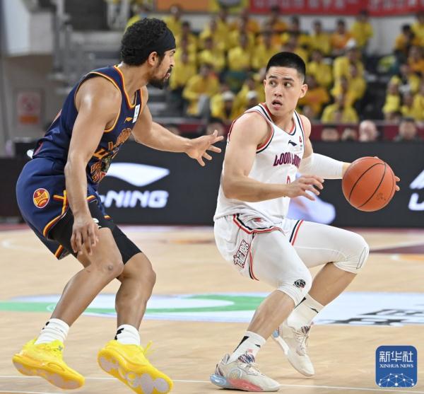 篮球丨CBA常规赛：山西汾酒不敌广州龙狮