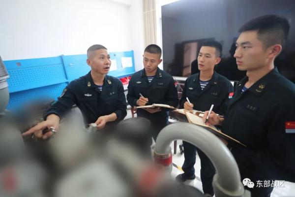 一级军士长，体能“特一级”