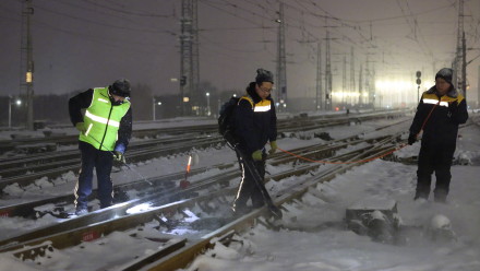 因大雪新疆部分铁路车次停运 因大雪新疆部分铁路车次停运