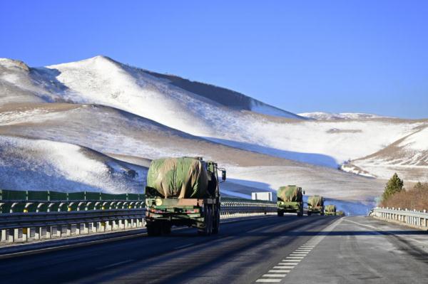 多部队开展实战练兵,提升作战本领 多部队开展实战练兵,提升作战本领
