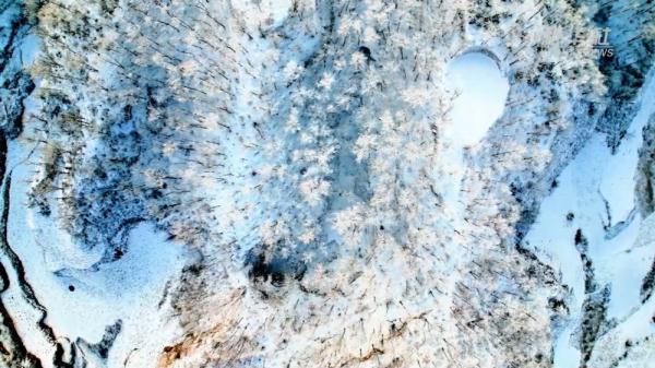 陕西子长：雪后群山美如画