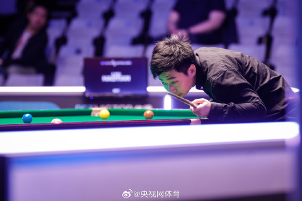 中国三将晋级斯诺克苏格兰赛32强