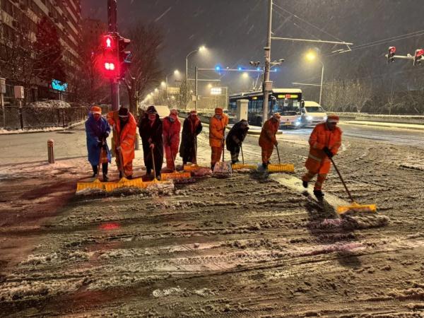 护航风雪中！西城区积极应对今冬首场大范围降雪