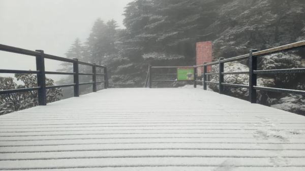 云南强降温天气将至，最高降温18℃，局地有雨夹雪、大雪！