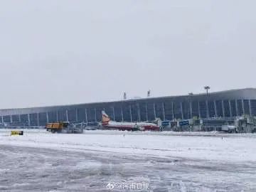 受冻雨等极端天气影响,郑州部分列车停运!多条公交线路增开区间车 受冻雨等极端天气影响,郑州部分列车停运!多条公交线路增开区间车