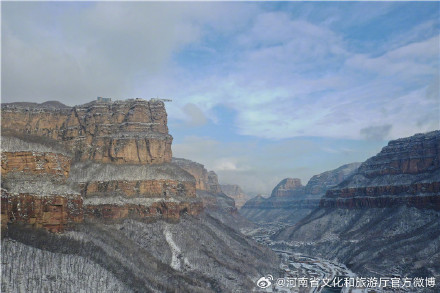 雪后太行大峡谷银装素裹 美景如画