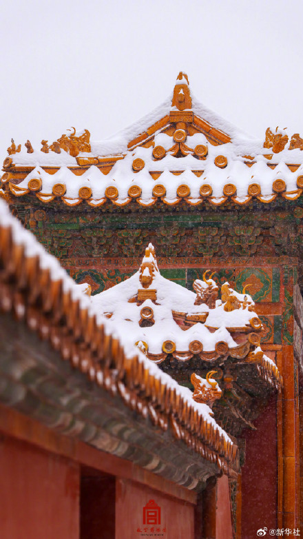 故宫红墙白雪壁纸上新了 故宫红墙白雪壁纸上新了