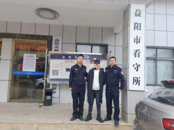 解锁认证美女即可上门服务？湖南益阳一男子被骗3万后幡然醒悟